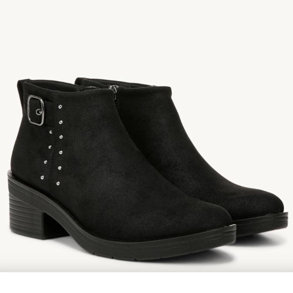 NWT Bzee’s Black Studded Bootie